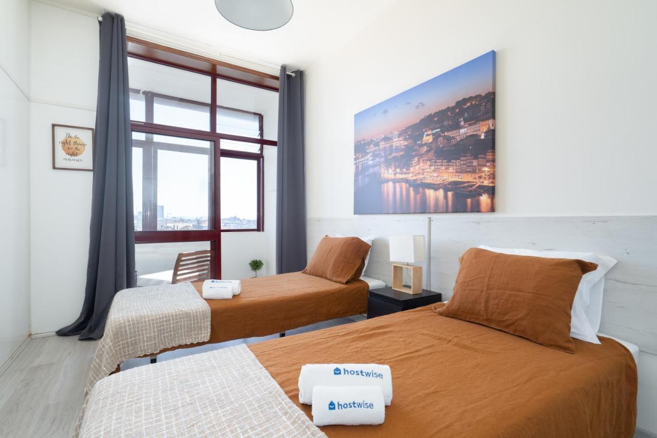 Cozy Sunny Flats By Hostwise Apartment Porto Bagian luar foto