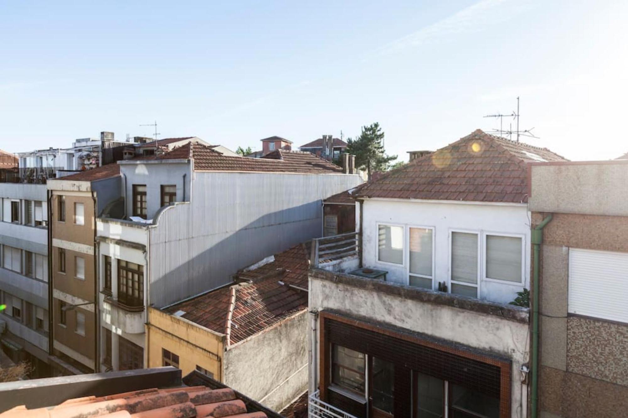 Cozy Sunny Flats By Hostwise Apartment Porto Bagian luar foto