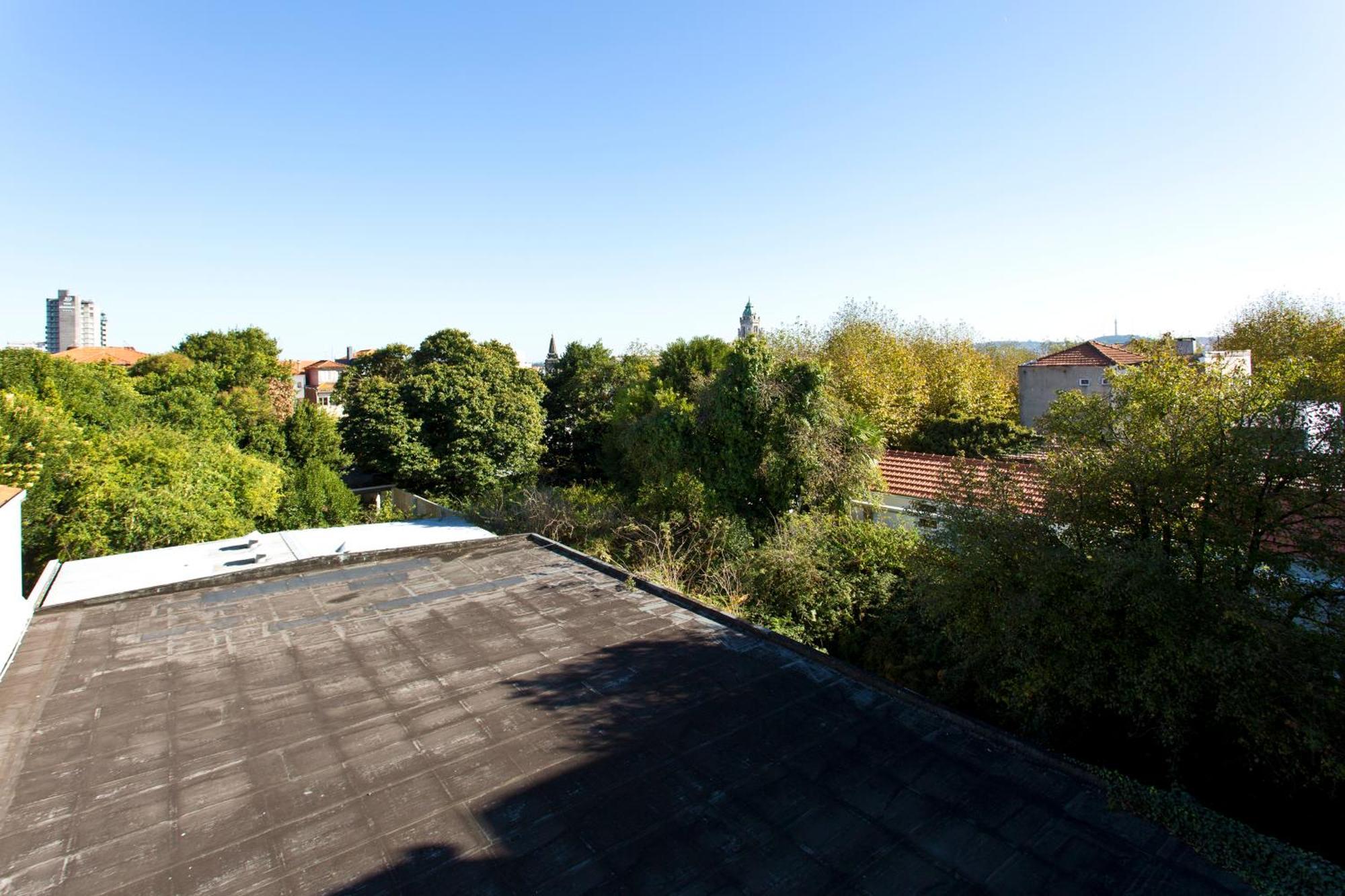 Cozy Sunny Flats By Hostwise Apartment Porto Bagian luar foto